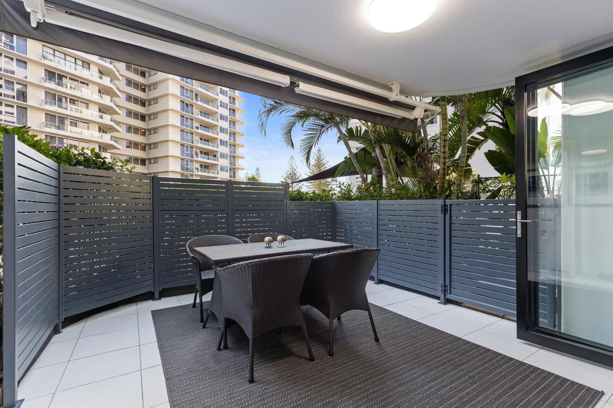 Pacific Broadbeach 4* Gold Coast