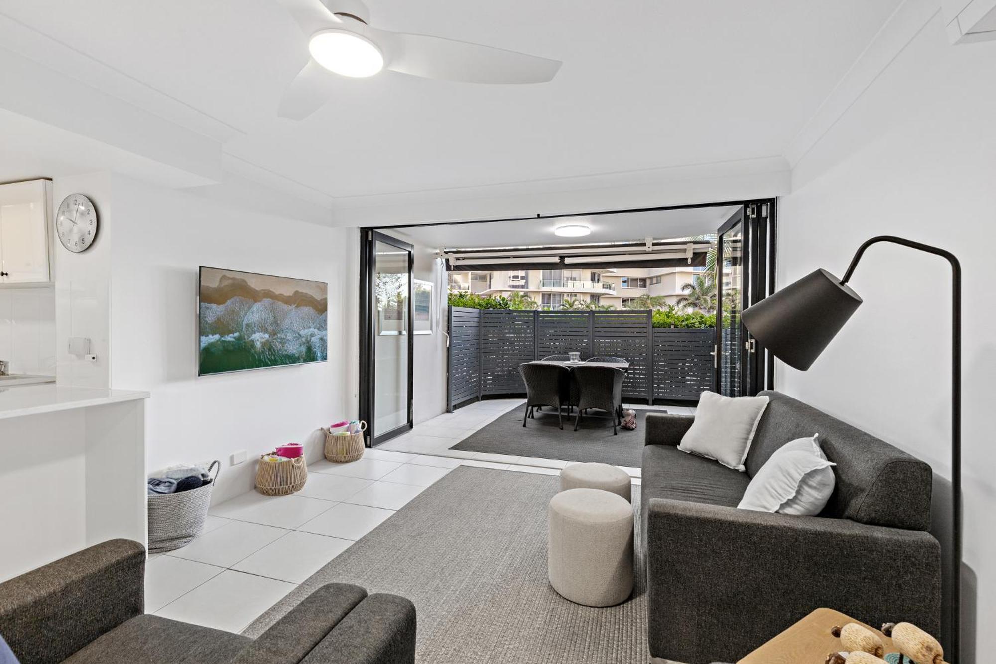 Pacific Broadbeach 4*