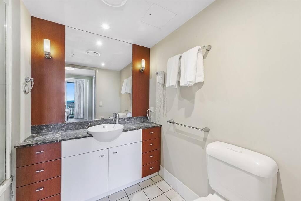 Bliss At The Towers - Surfers Central! Gold Coast