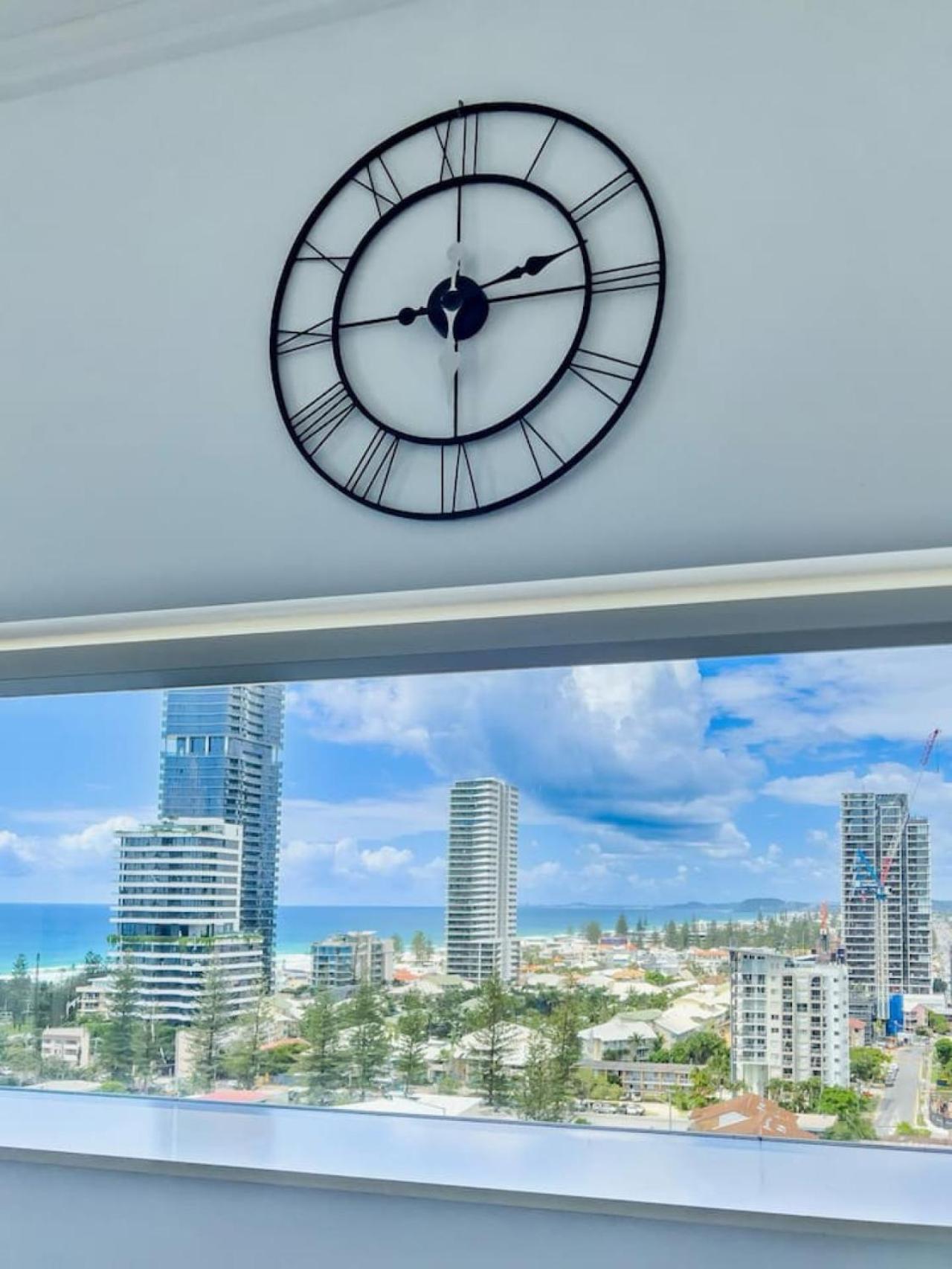Ocean Whisper Broadbeach Apartment