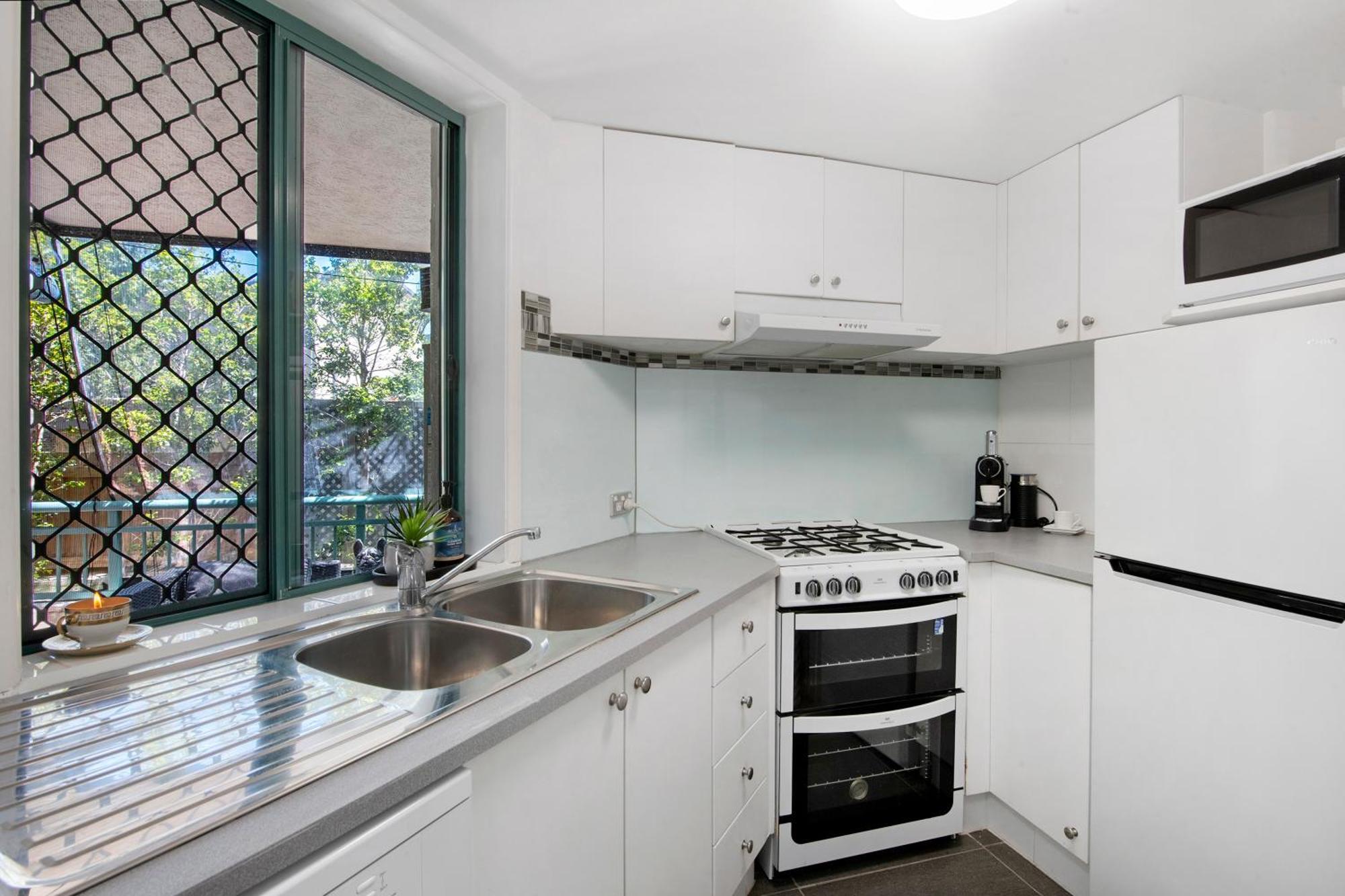 Pets Paradise - Location With Free Parking *