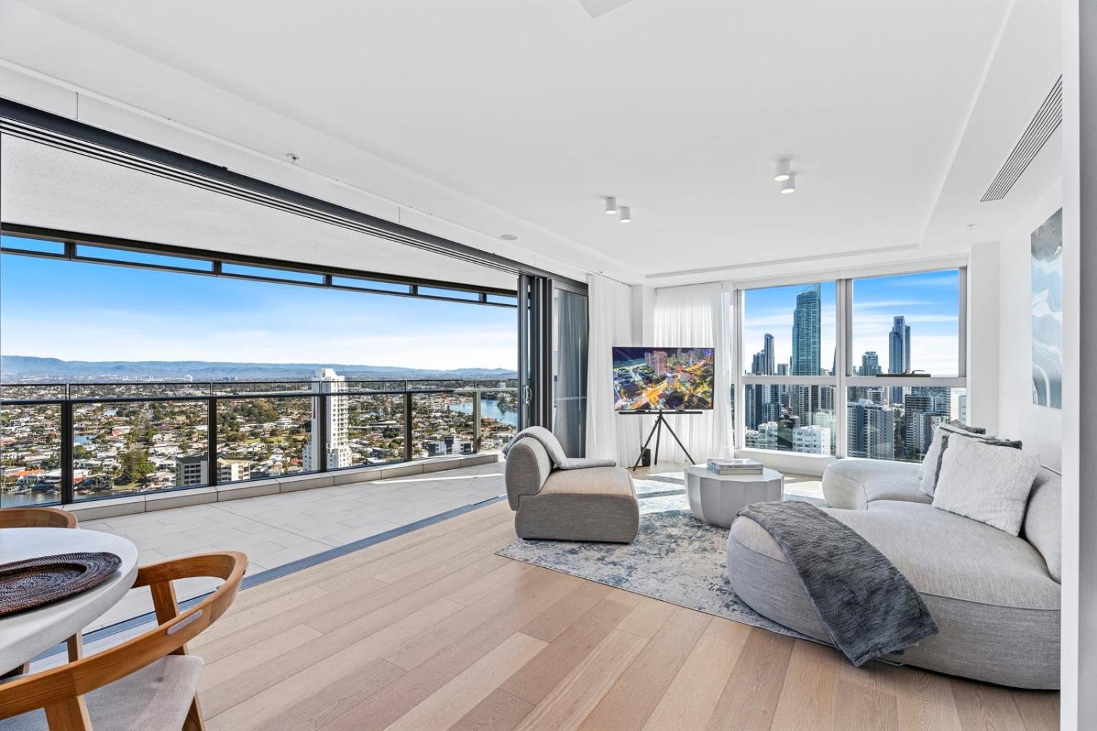 Jewel Beachfront Residences *