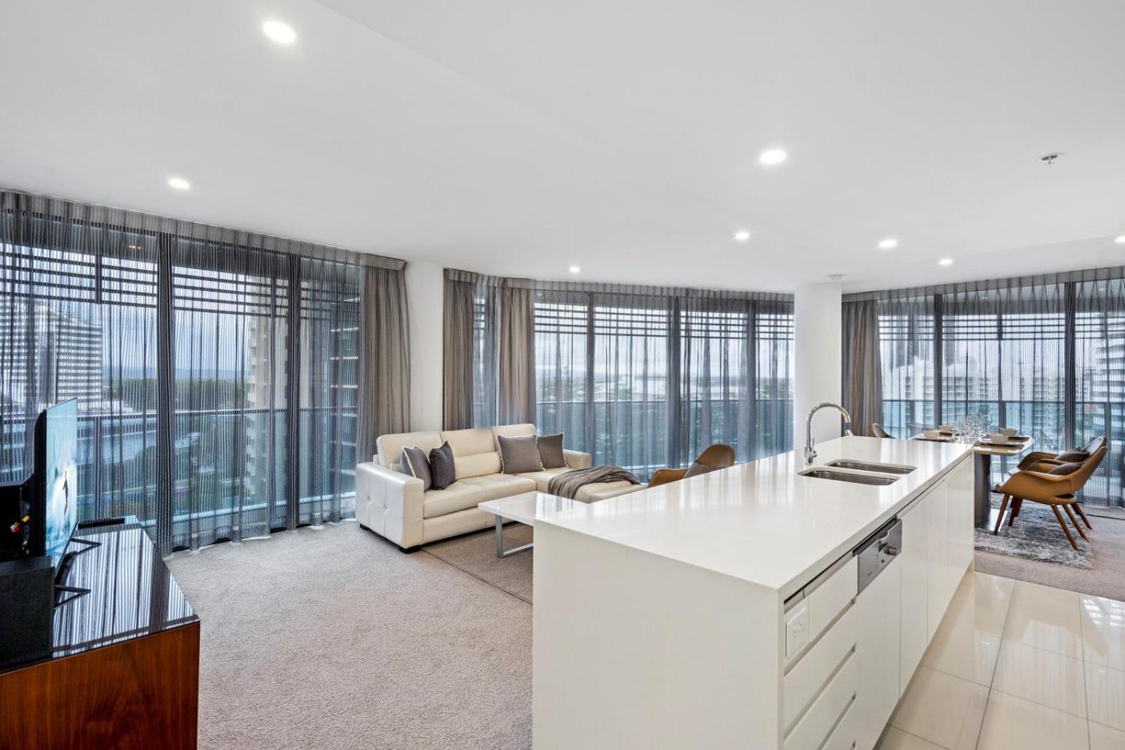 Stunning 2 Bed 2 Bath 8th Floor - Gc Getaways Gold Coast