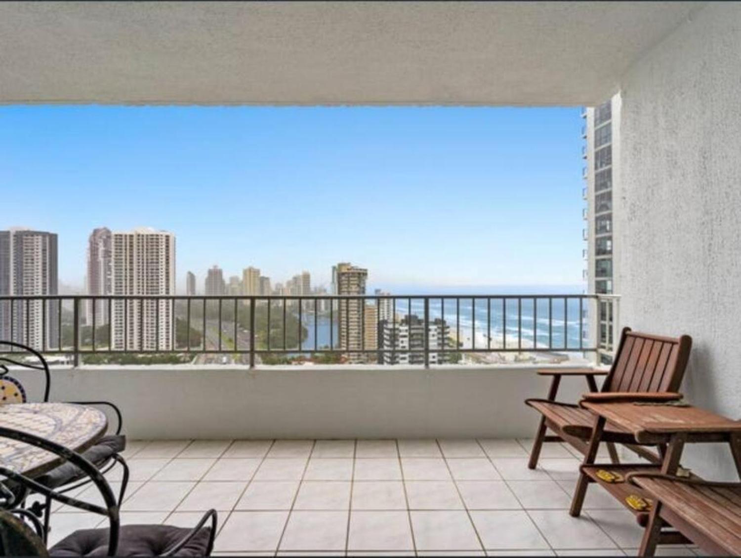 Elegant Oceanview Gold Coast