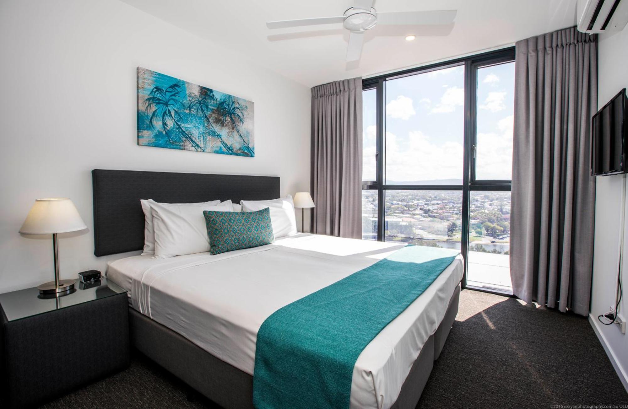 Aparthotel Synergy Broadbeach - Official 4*