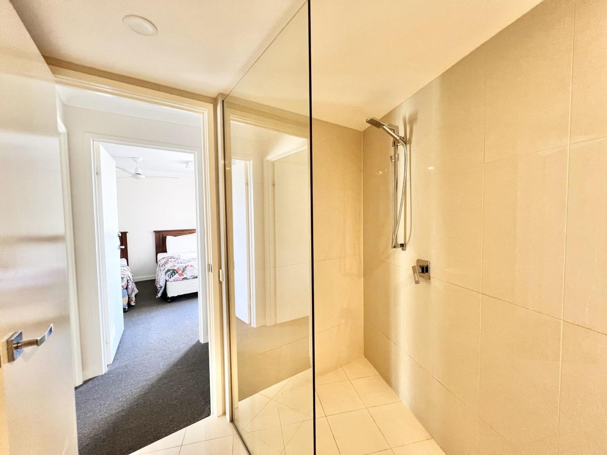 Cha Private Apts Diamond Apartment