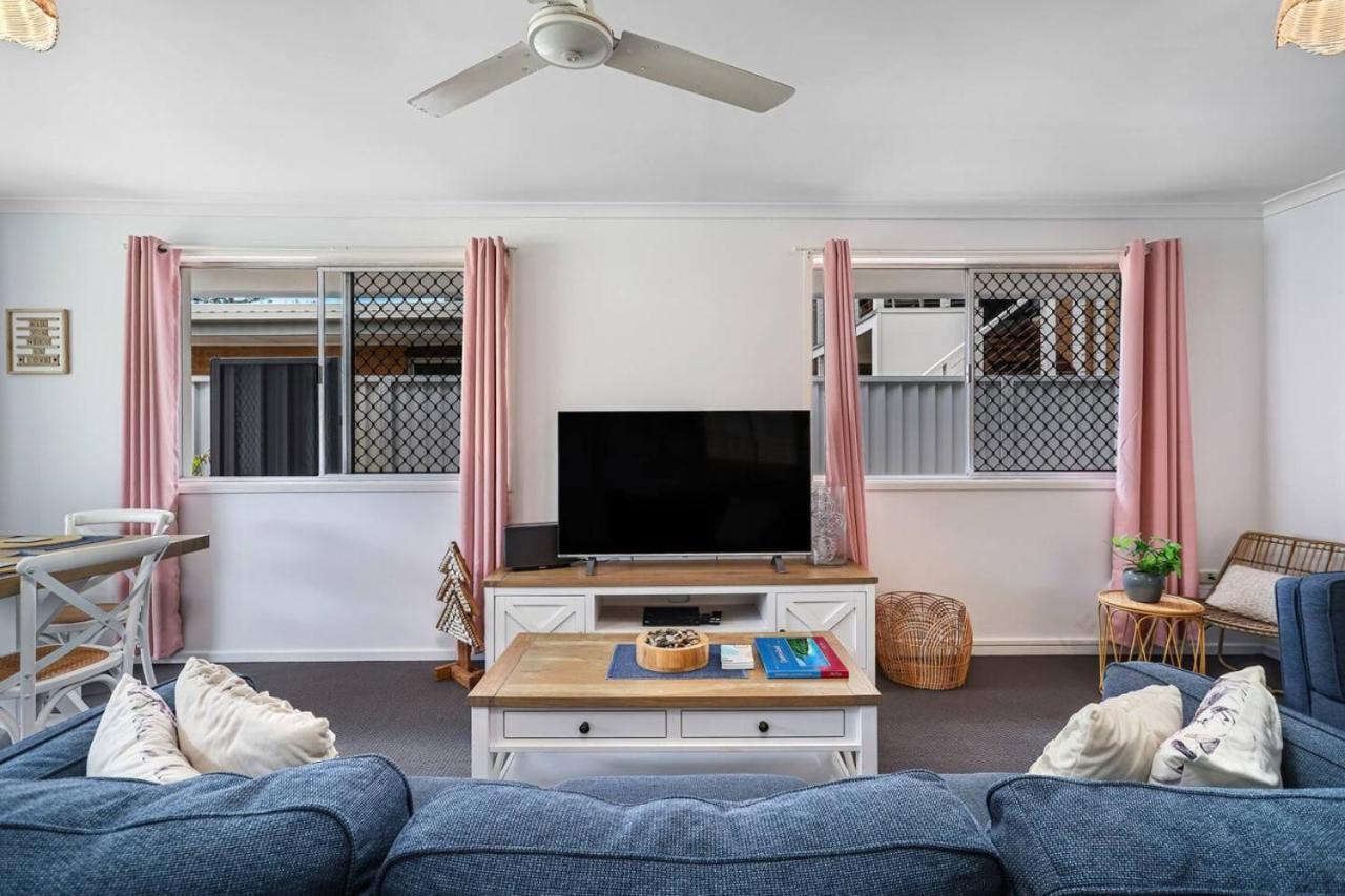 White Casa Holiday home Gold Coast