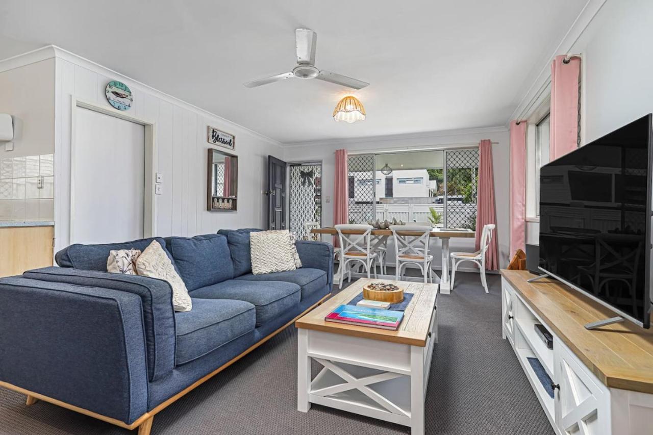 White Casa Holiday home Gold Coast