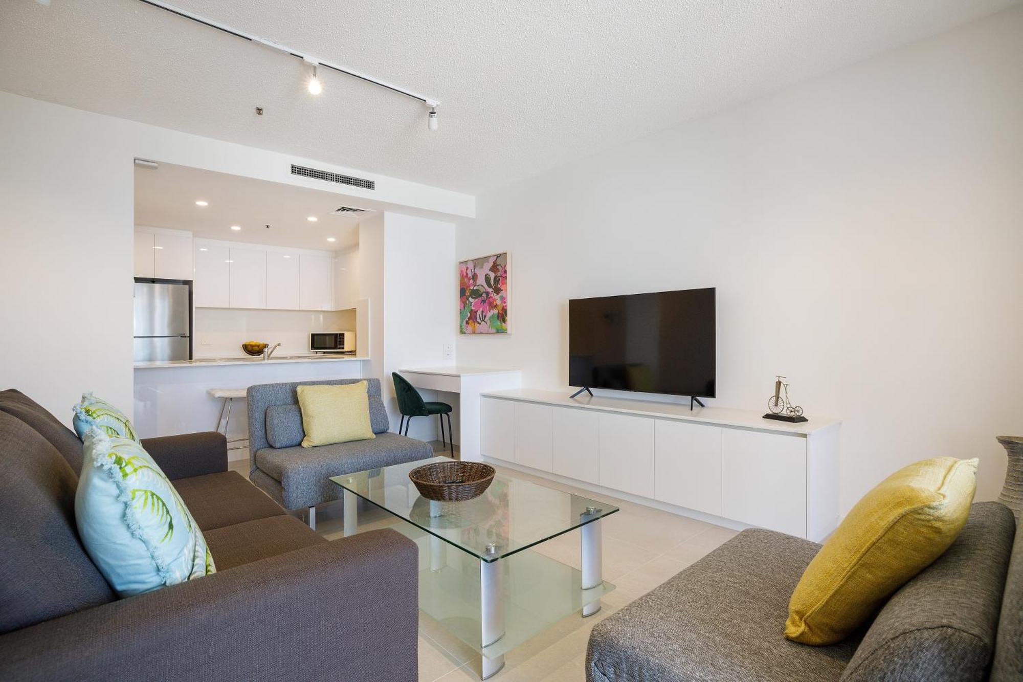 Paradise Centre Managed By Gchs Apartment