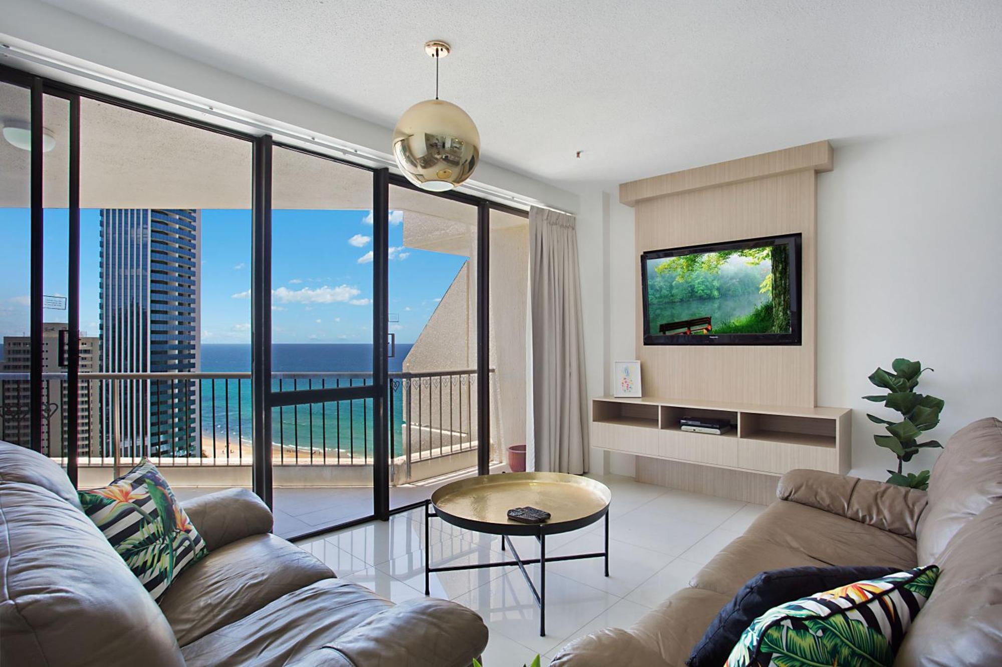 Paradise Centre Managed By Gchs Apartment