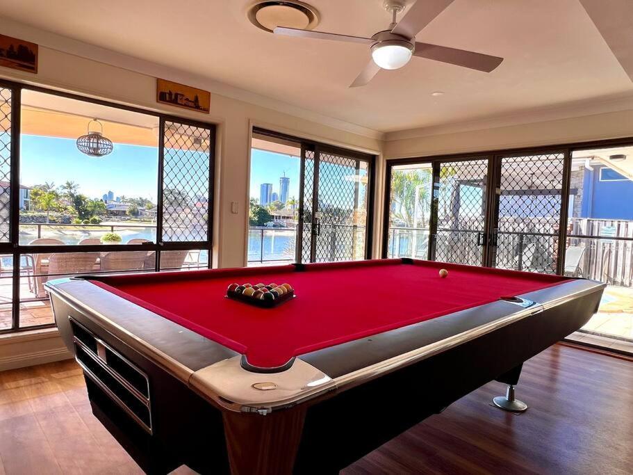 Waterfront Family House With Pool, Bbq Villa *