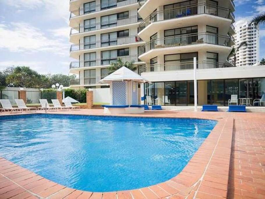 Apartment 18th Floor Ocean Views At Imperial Surf Surfers Paradise