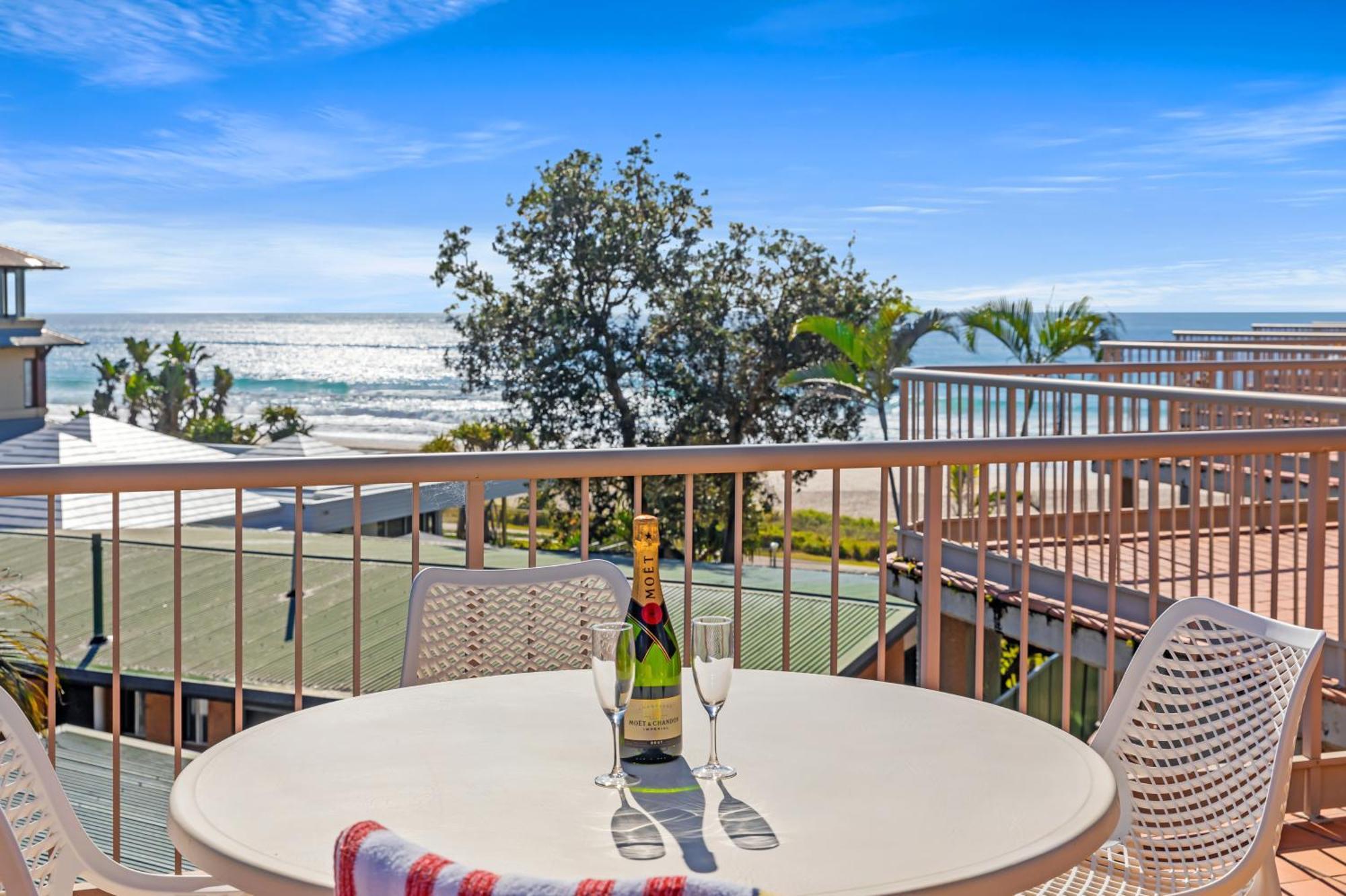 Sanctuary 4* Gold Coast