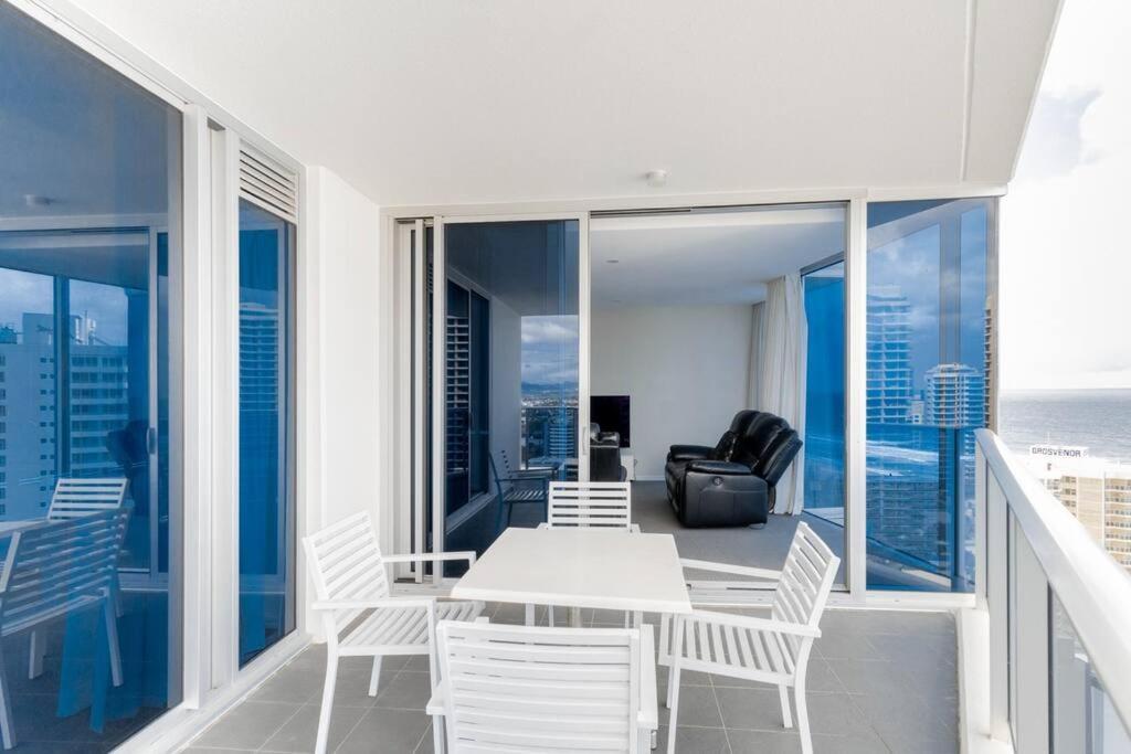 Panoramic Views At Orchid Avenue * Gold Coast