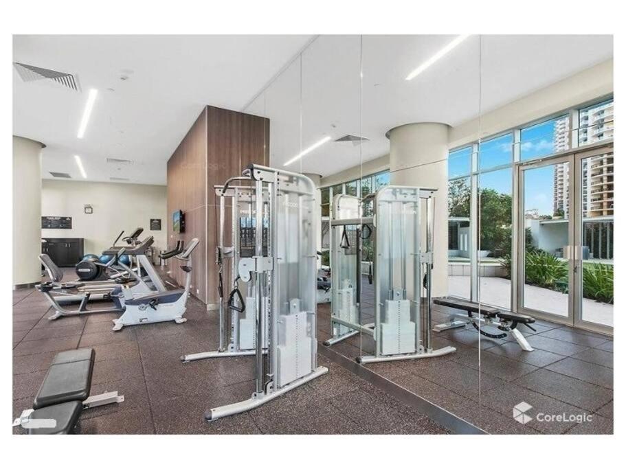 Panoramic Views At Orchid Avenue Apartment *
