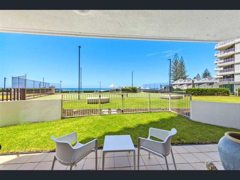 Front Oasis With Private Courtyard Gold Coast