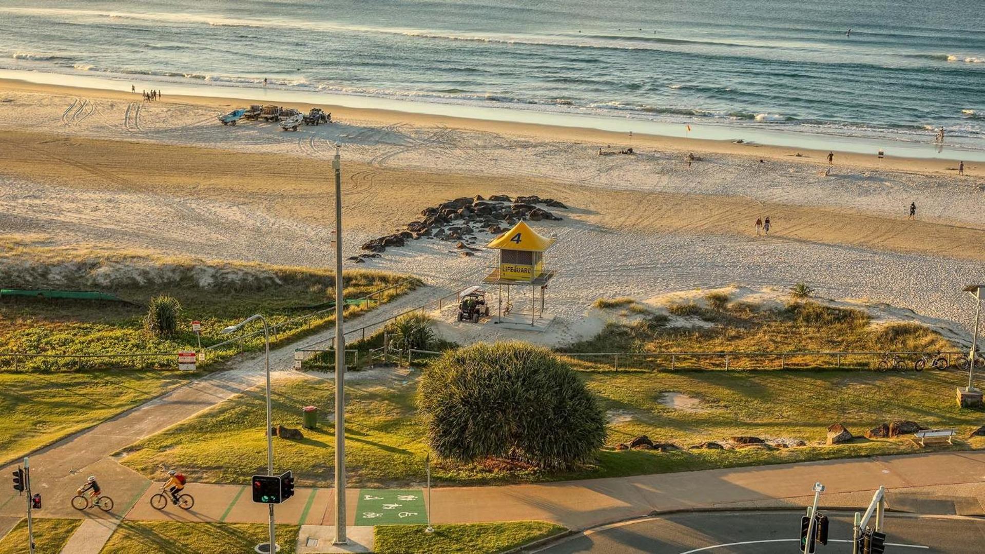 Miles At Kirra Unit 701 Gold Coast