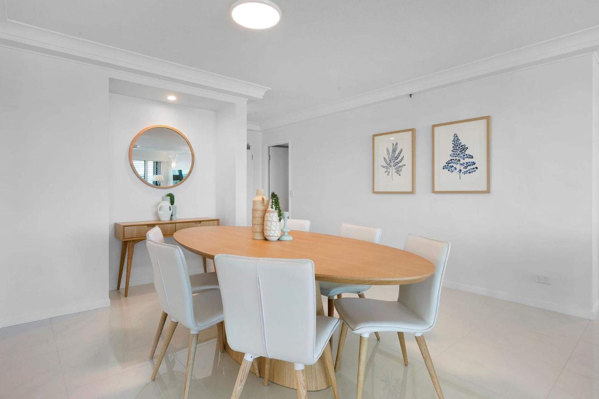 Crown Towers Deluxe 3 Bedroom - Coasthm