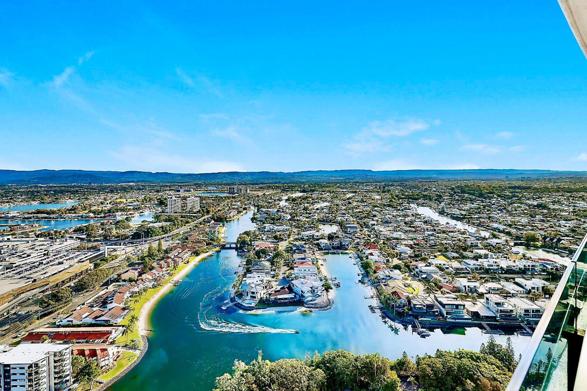 Luxury S Casino Residences Broadbeach - Paradise Gold Coast