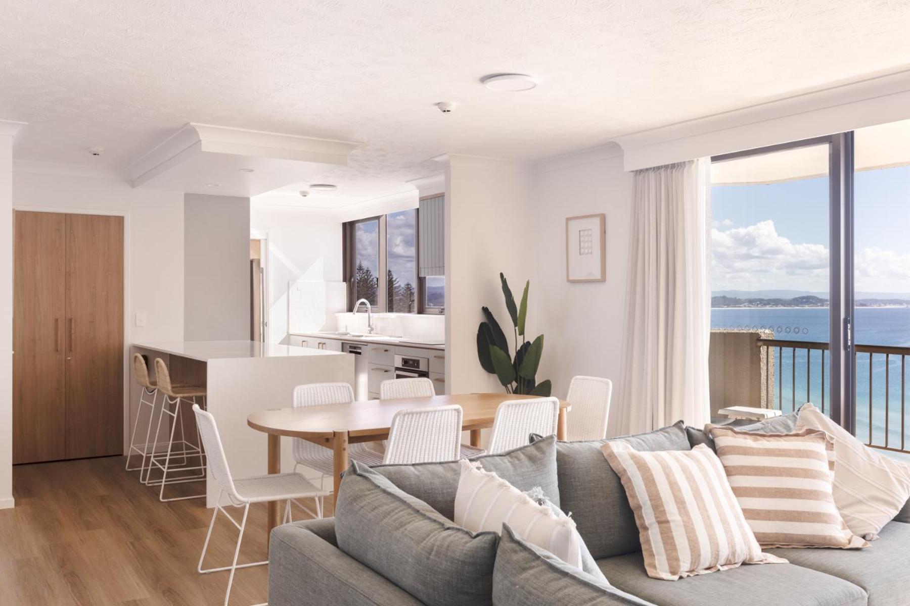 Columbia Beachfront On Rainbow Bay