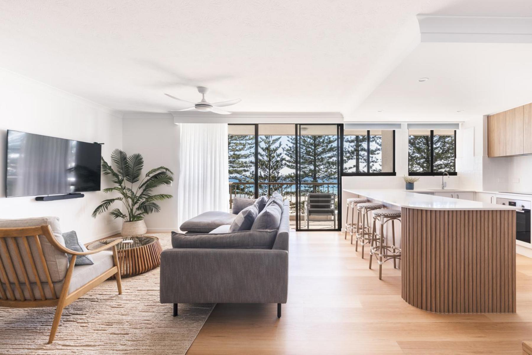 Aparthotel Columbia Beachfront On Rainbow Bay Gold Coast