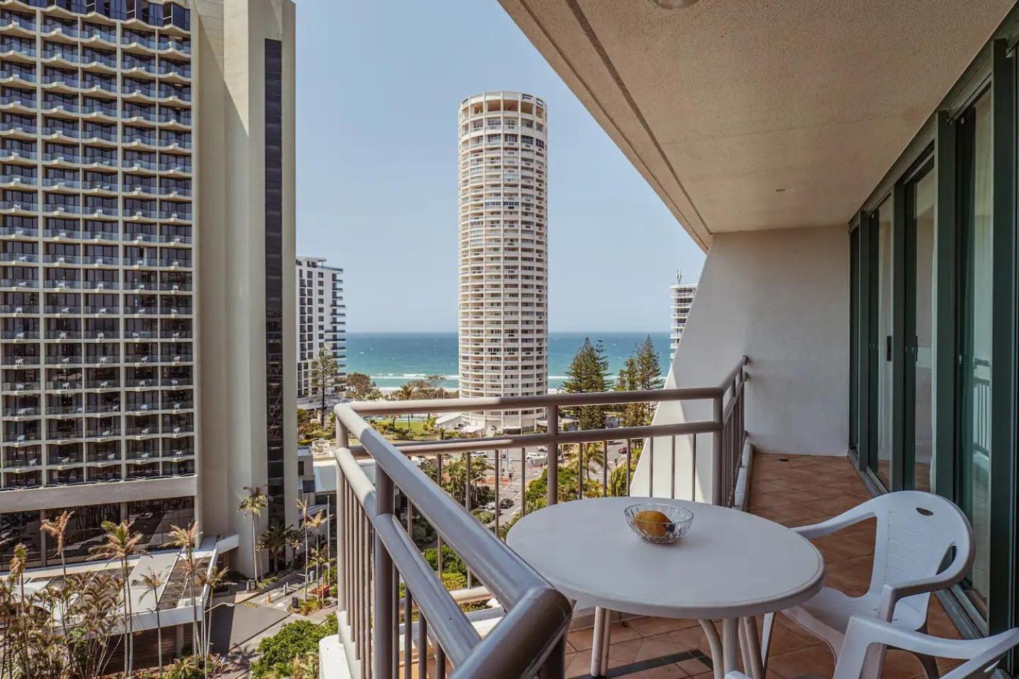 Apartment Lagoon Splash - Perfect Family Surfers Gold Coast