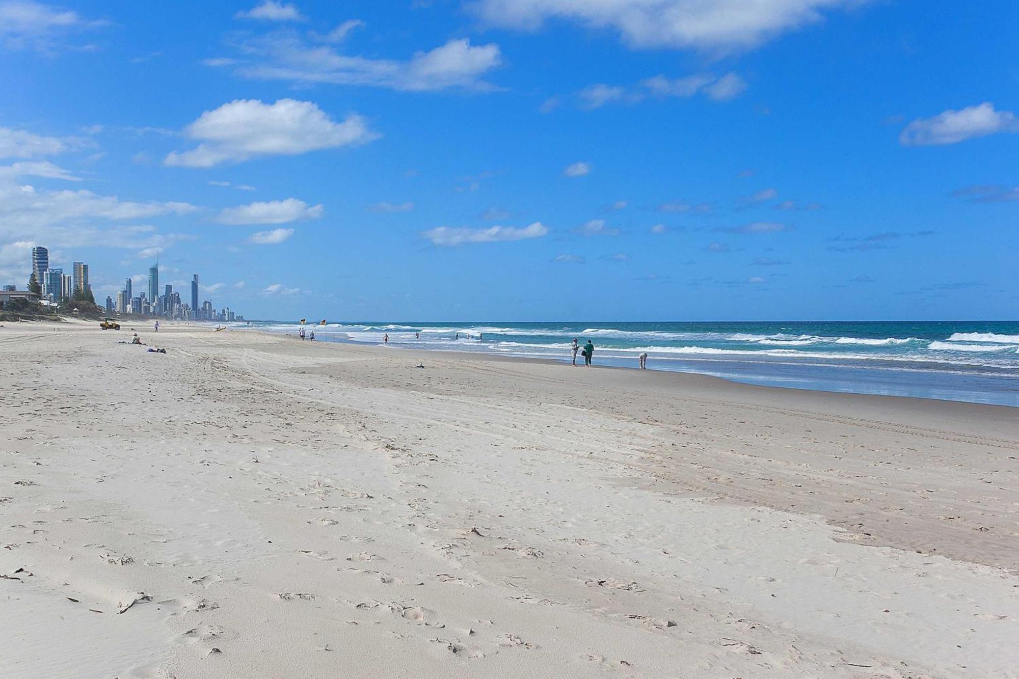 Surfsong On Miami * Gold Coast