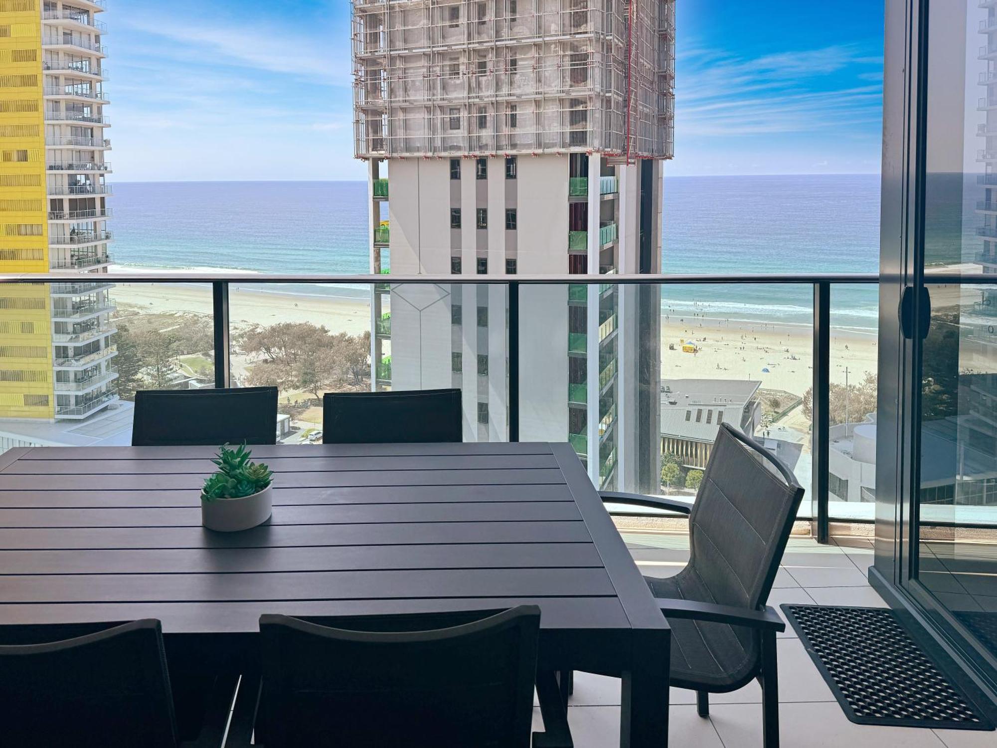 Apartment Oracle Broadbeach Tower 1 Lvl 20 Free Parking - Gc Getaways *