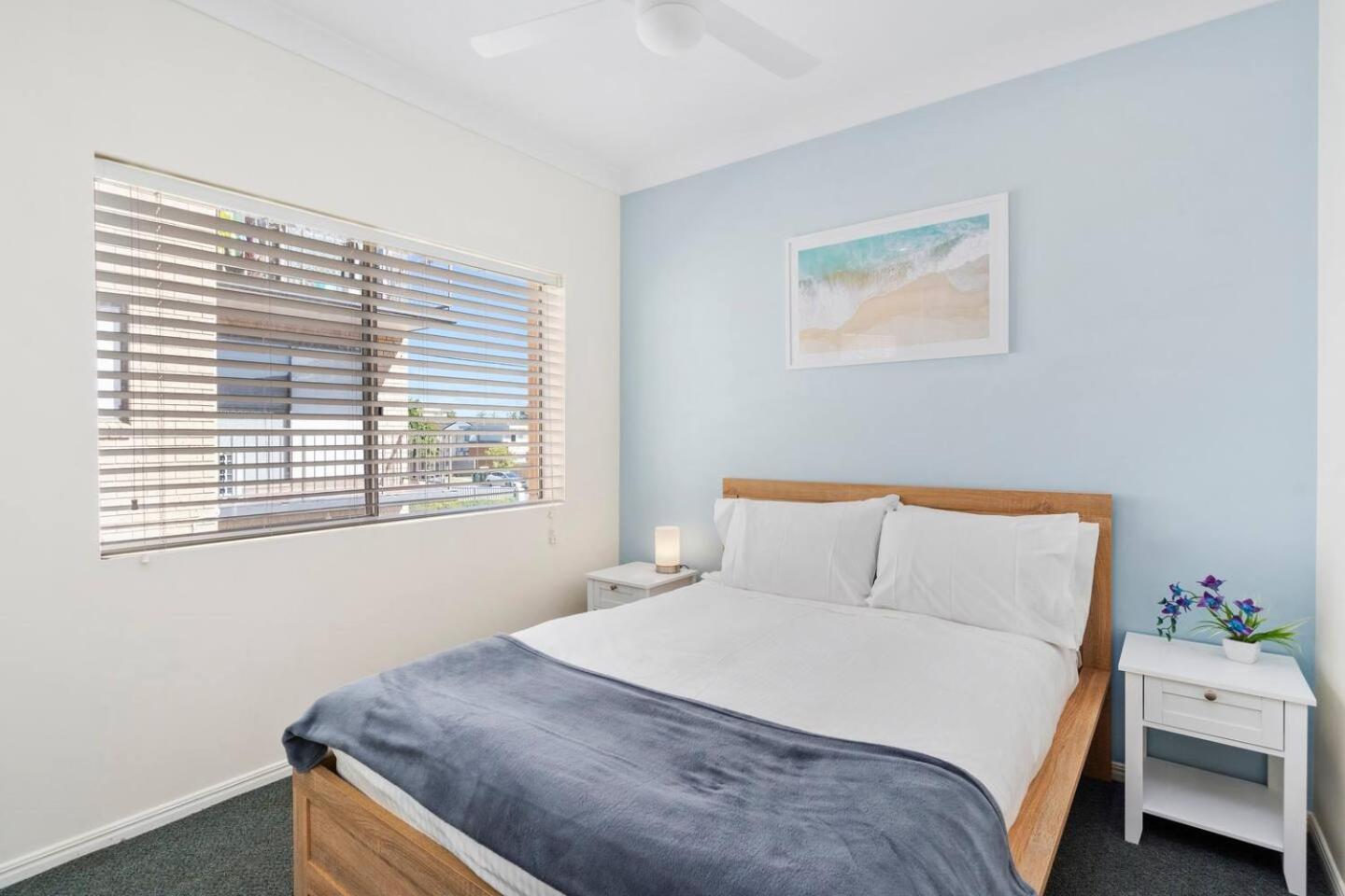 Sunalia - Dual-storey Chic On Chevron Island Apartment