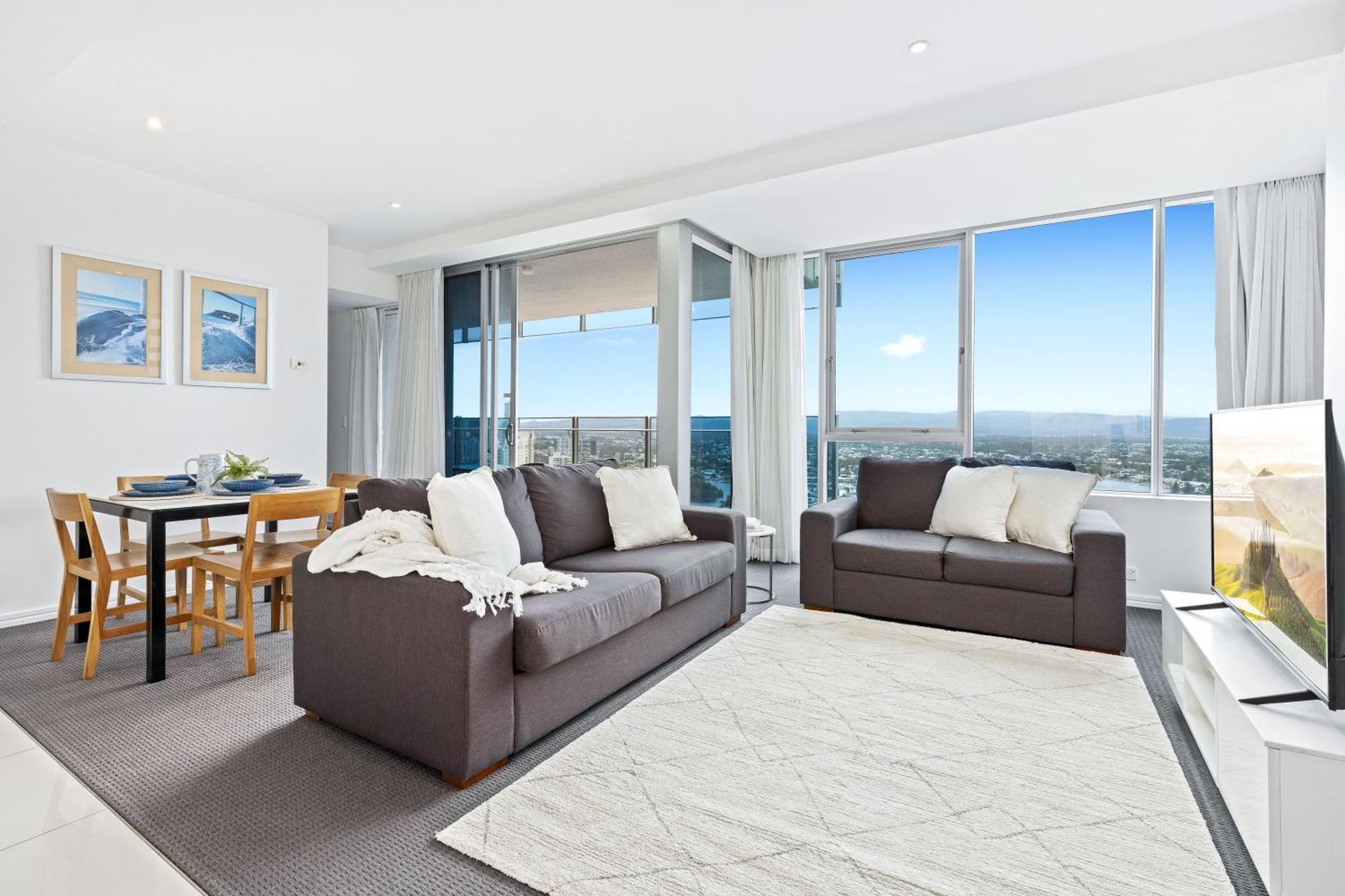 H Residences - Qstay Gold Coast