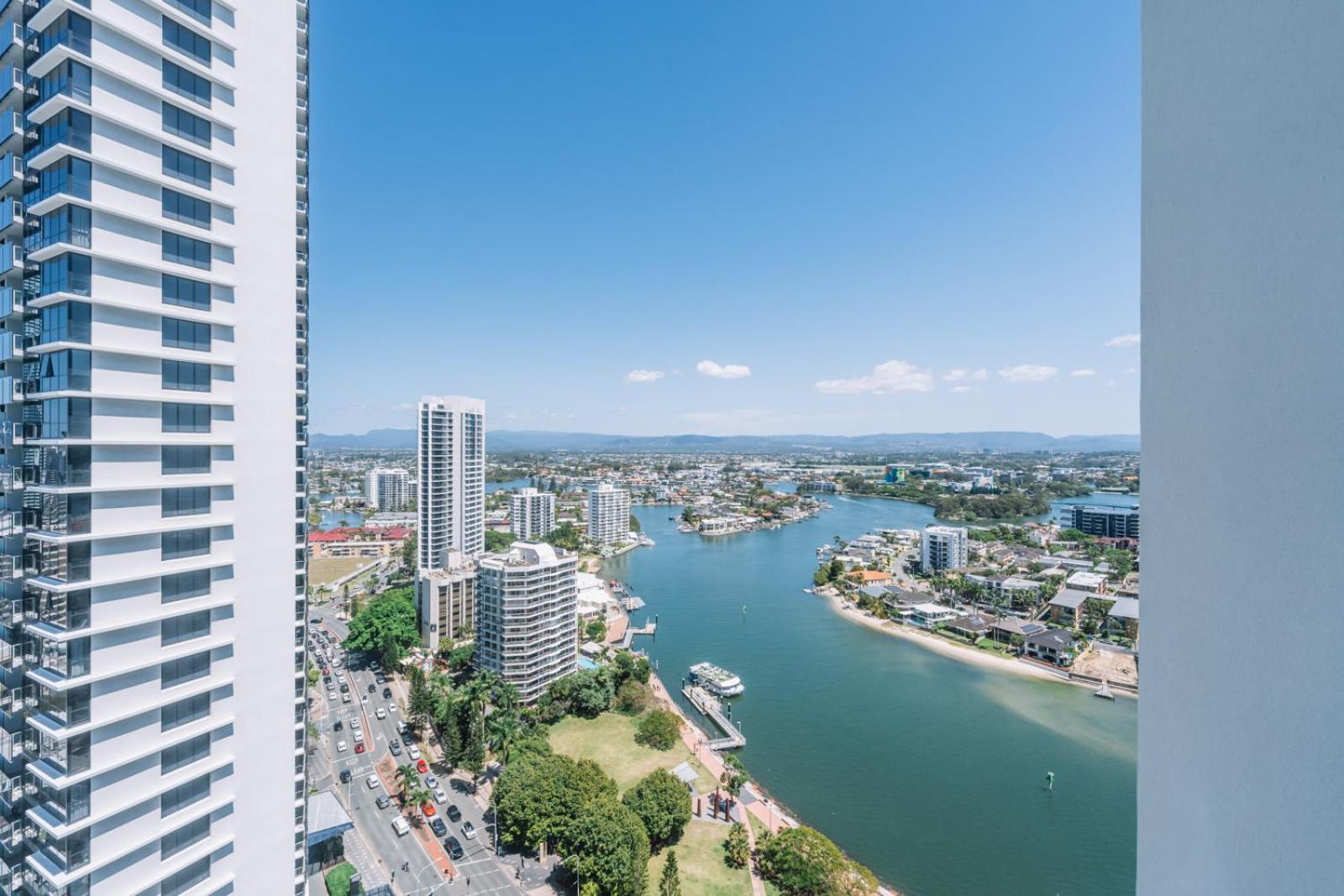 Apartment Style Chevron Surfers Paradise By Travels Gold Coast