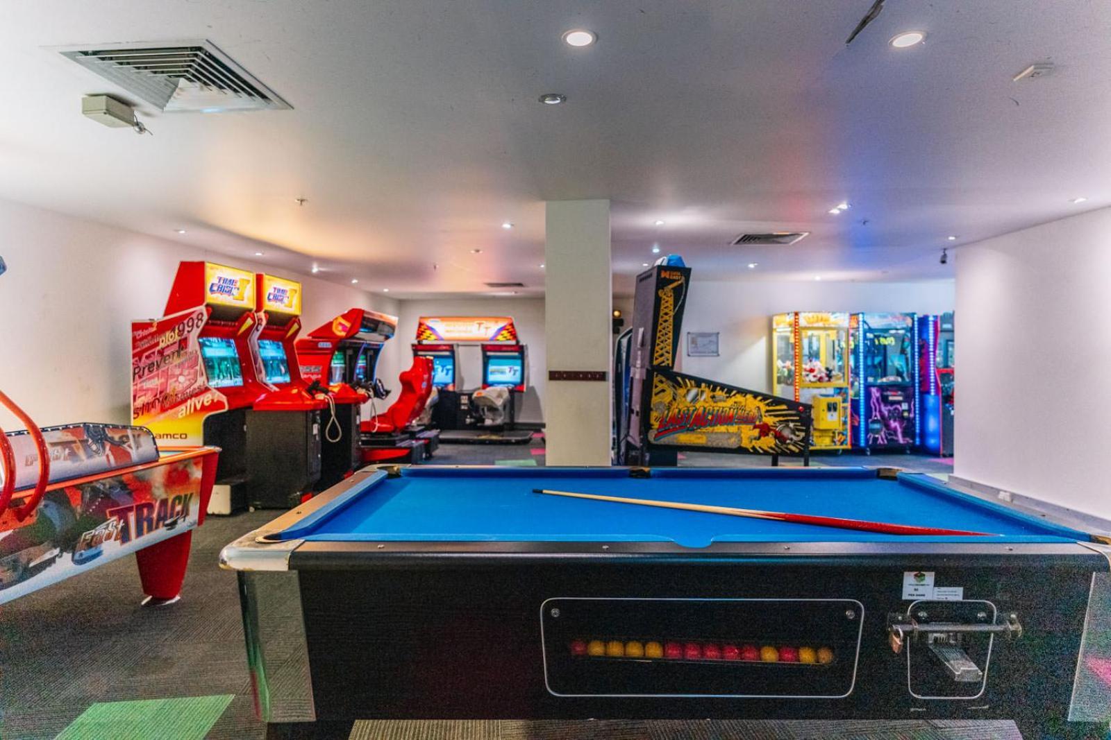 Style Chevron Surfers Paradise By Travels Apartment