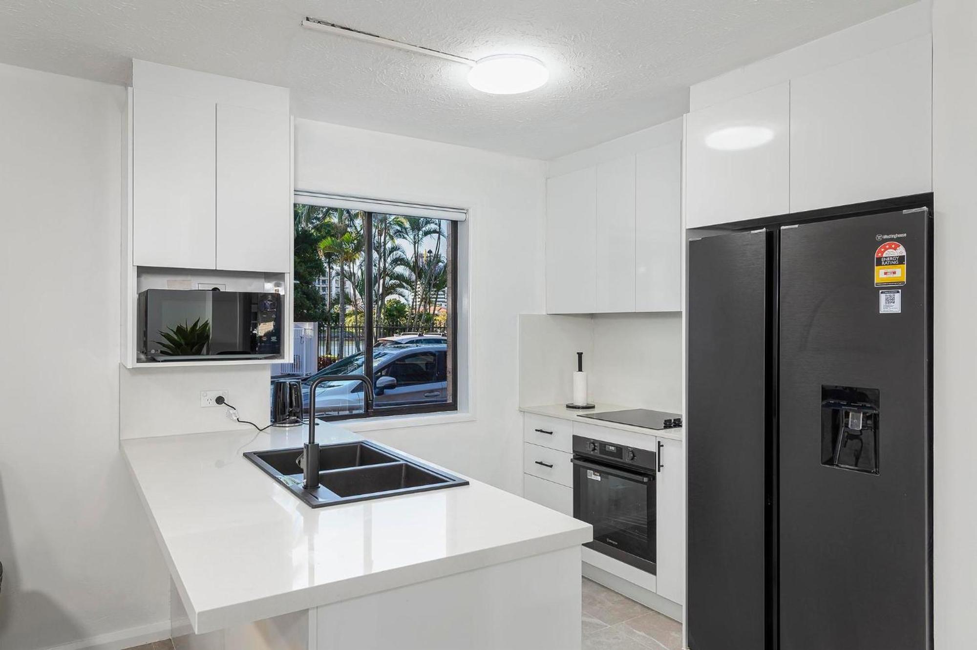 Rio Grand Peninsular Dr Apartment