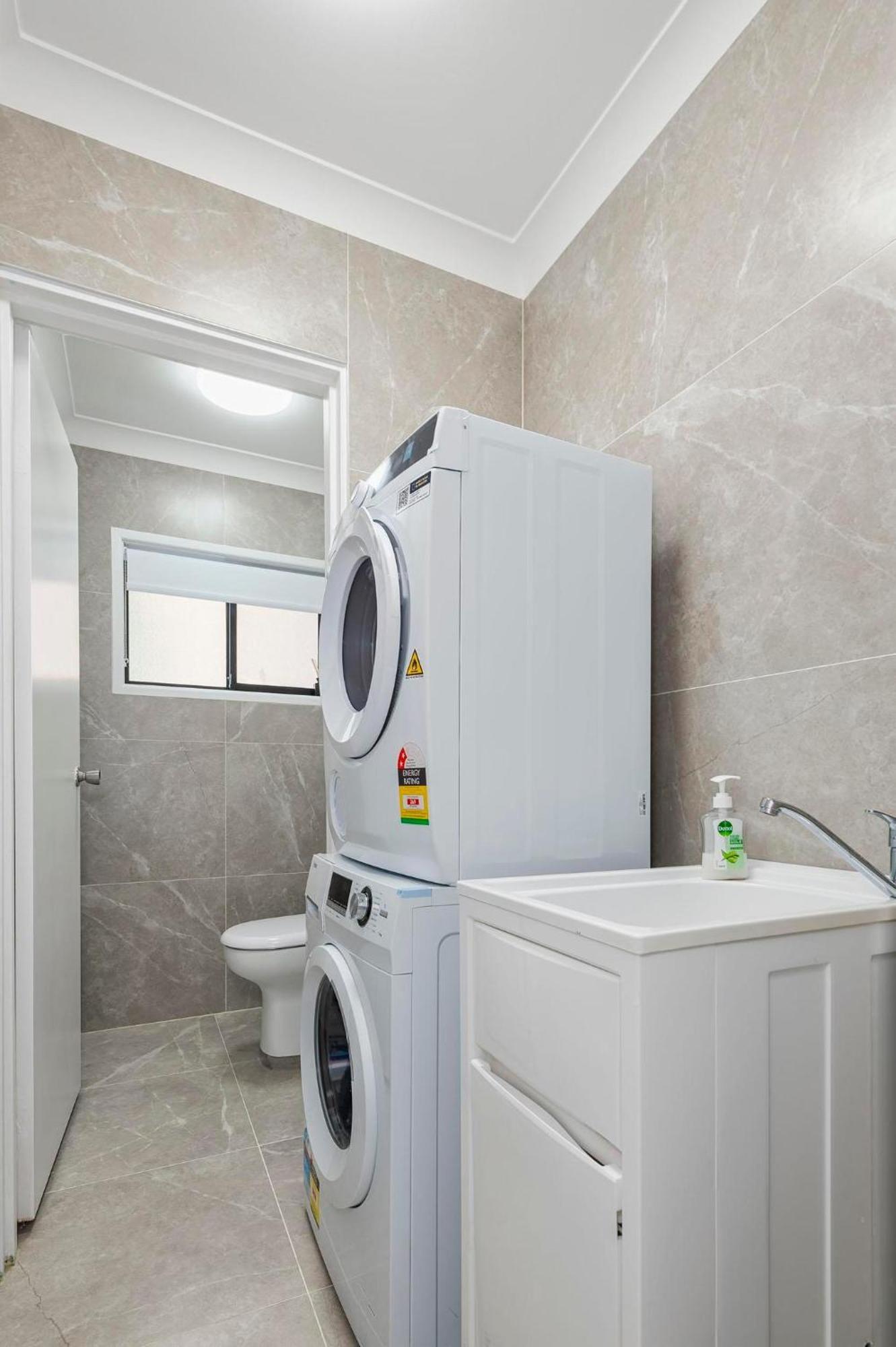 Apartment Rio Grand Peninsular Dr Gold Coast