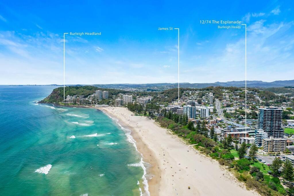 Burleigh Beachfront Beauty 2 Bed Parking Wifi *