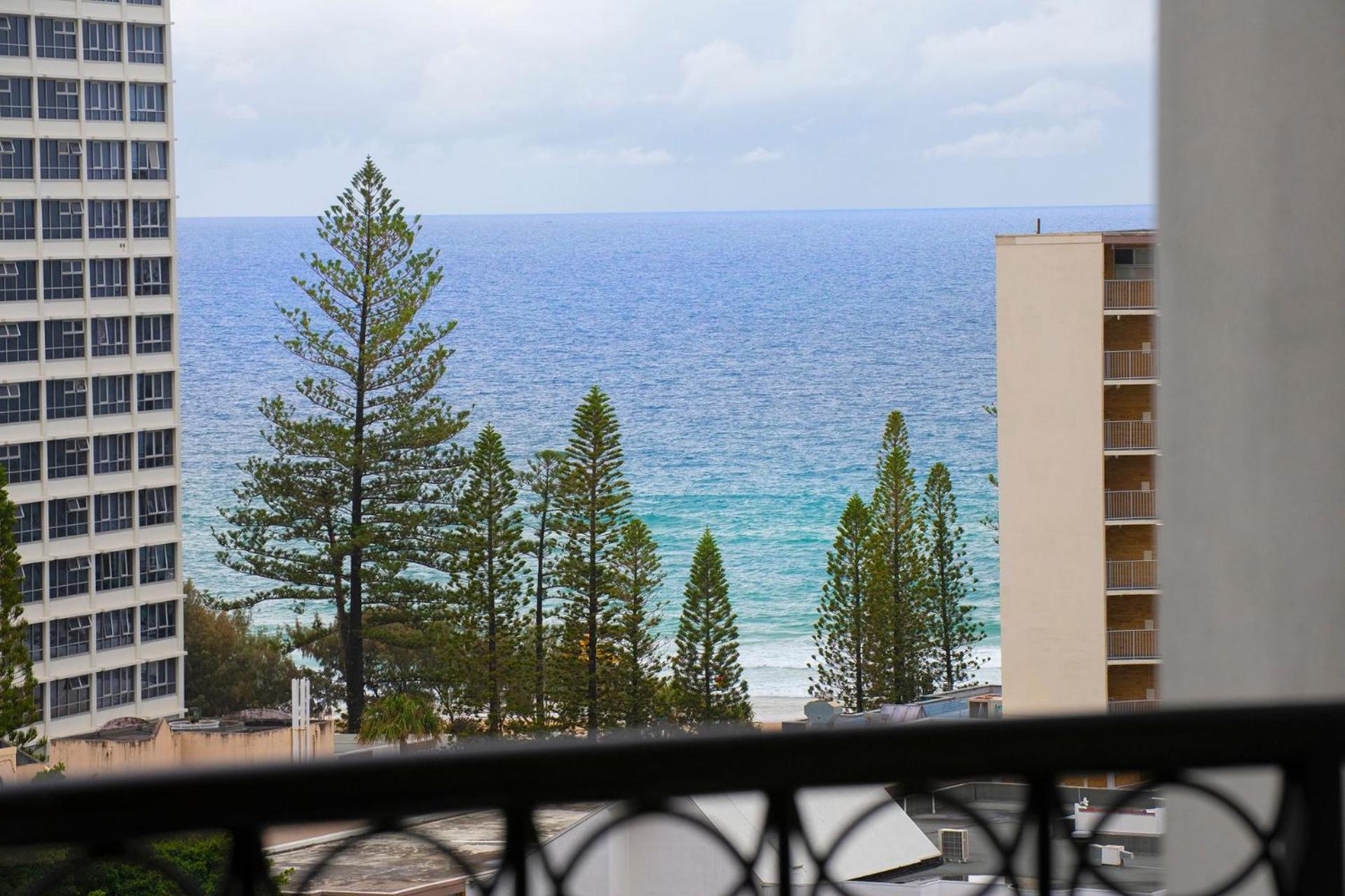 Apartment Chevron Renaissance - Spacious 2 Bedroom Haven - Coasthm Gold Coast