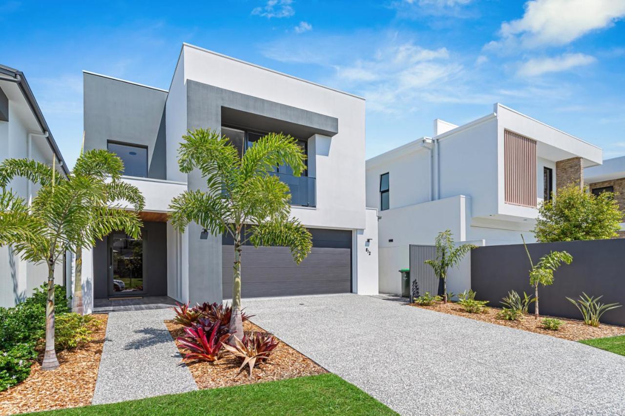 Absolute Waterfront Elegancy Holiday home Gold Coast