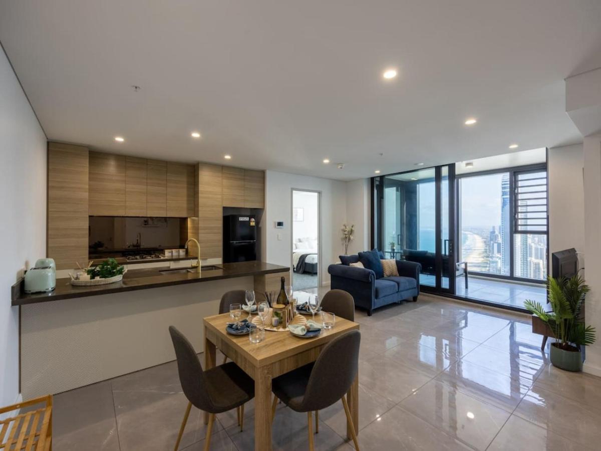 Oceanfront Escape 2 Beds With Pool And Carpark