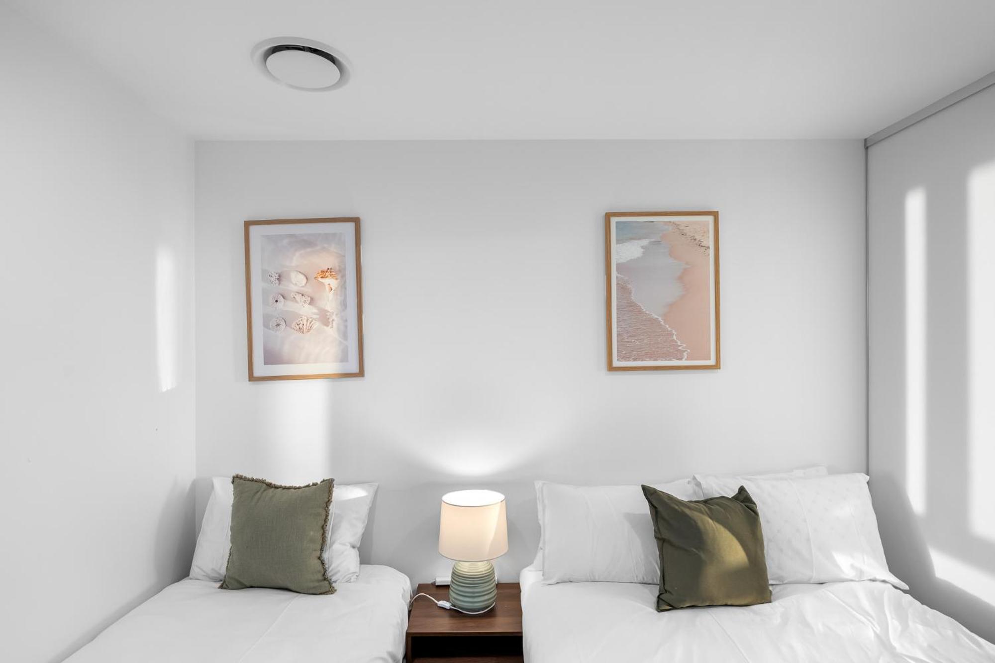 Apartment The Riviera - Brand New Surfers Paradise Riverview 2br With Parking