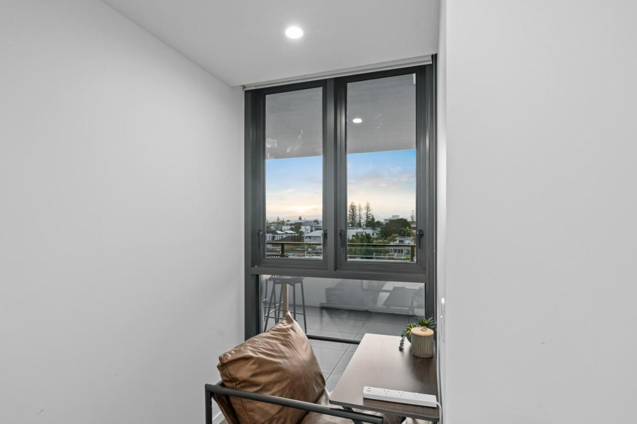 The Riviera - Brand New Surfers Paradise Riverview 2br With Parking * Gold Coast