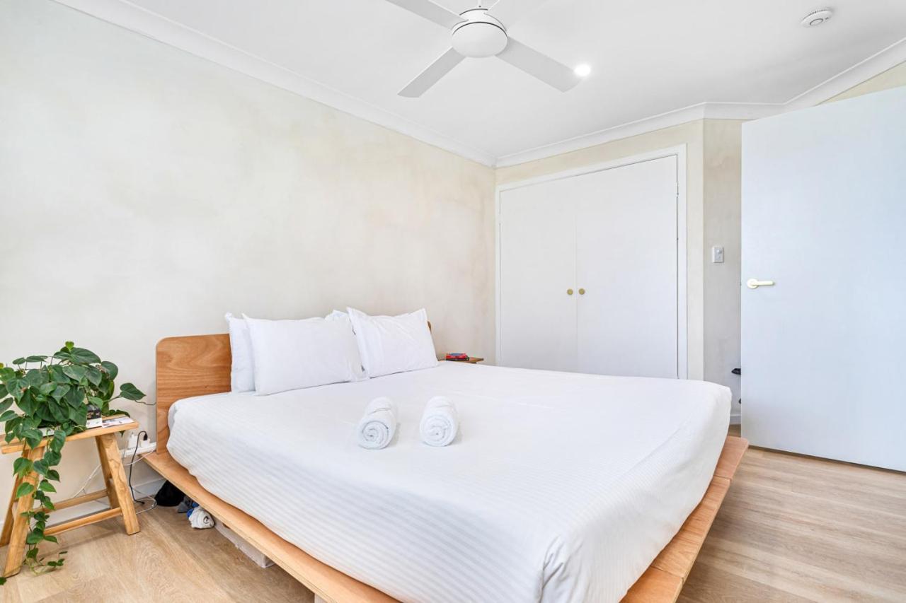 The Palm Getaway Apartment *