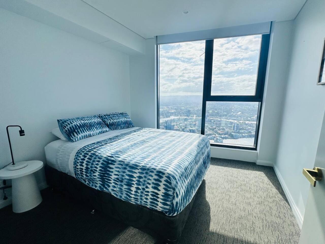 Apartment Clear Water Serenade Lv 50 Skyhome At Ocean Meriton