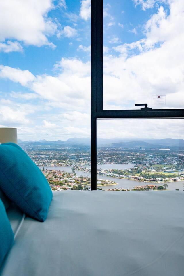Serene Hinterland Views From The Star - One Bedroom Luxe On The Star Gold Coast
