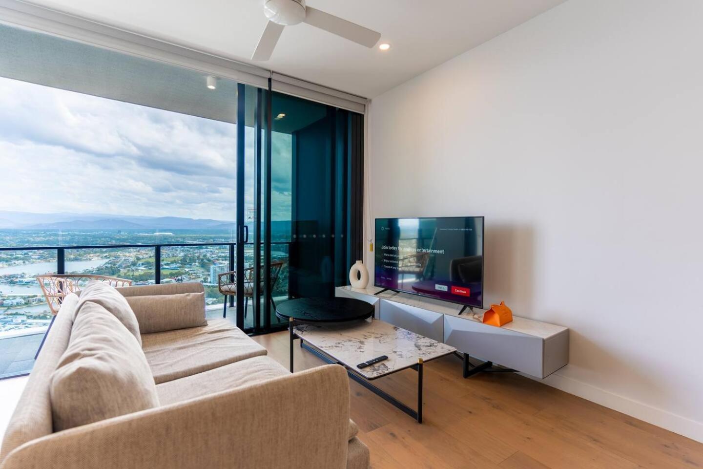 Serene Hinterland Views From The Star - One Bedroom Luxe On The Star Apartment Gold Coast