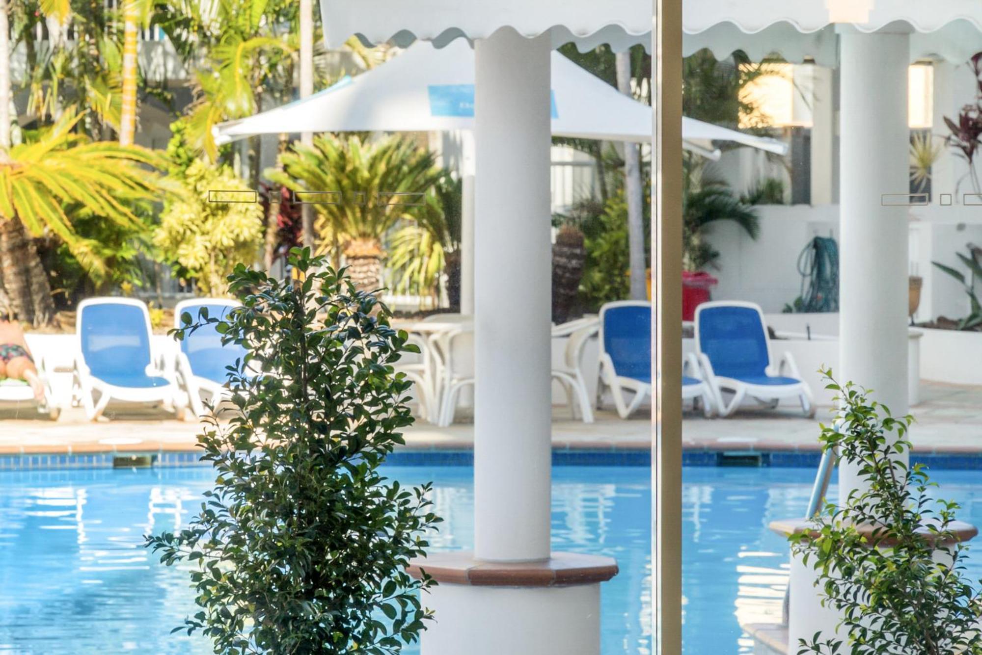 Broadbeach 1-bed With Pools, Gym & Secure Parking Apartment