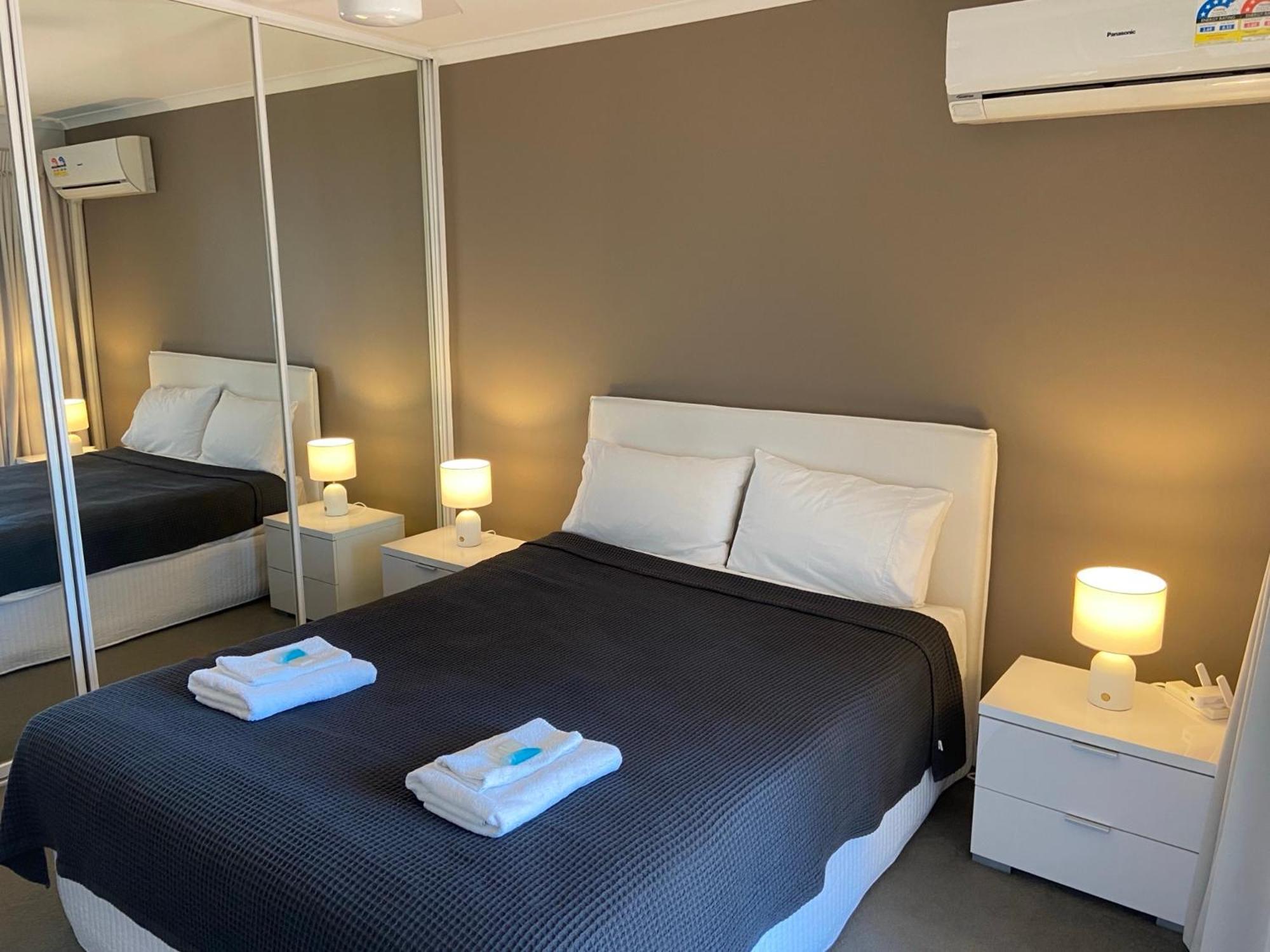 Surfers One Aparthotel 3*