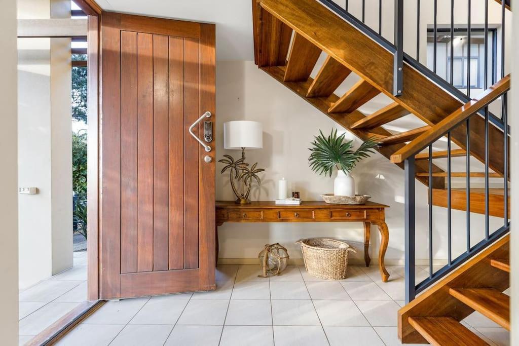 Currumbin Beachside Retreat * Gold Coast