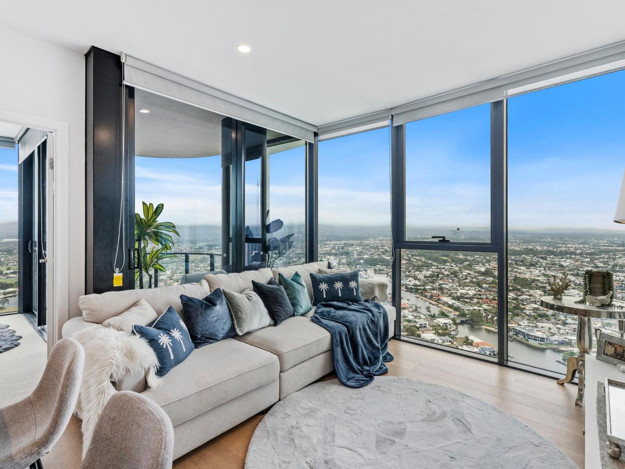 Apartment Casino Residences 1 & 2 Bedroom *