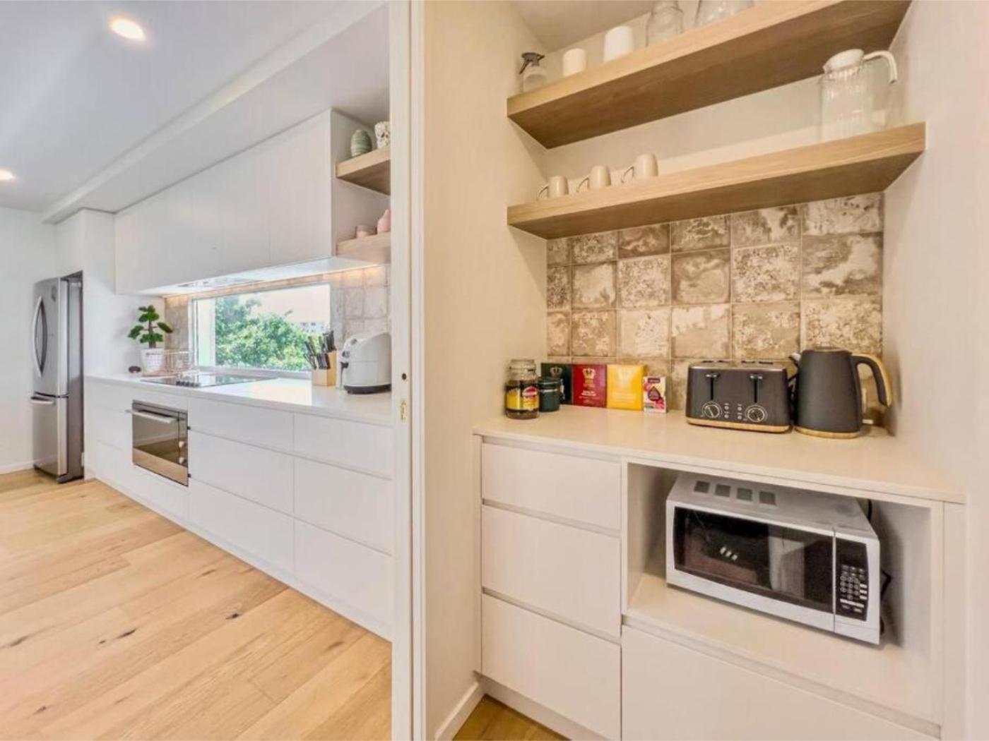 Brand New Large Luxury Apartment