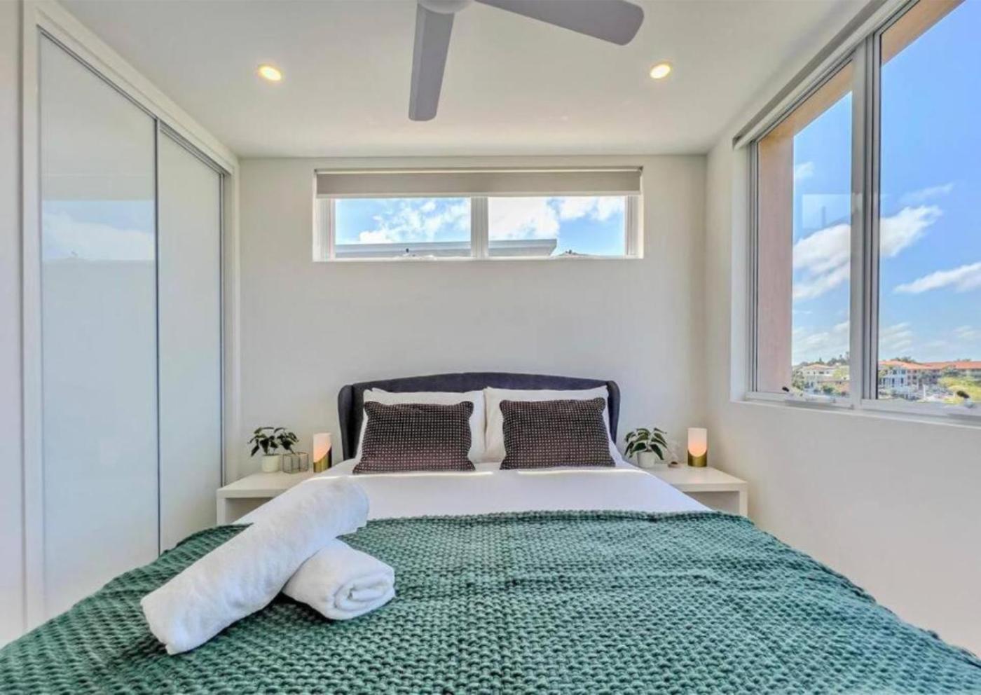Brand New Large Luxury Gold Coast